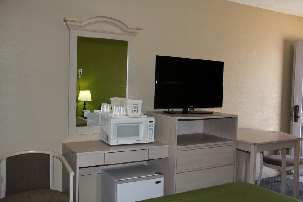 Lodge Usa Motel Guymon Екстер'єр фото